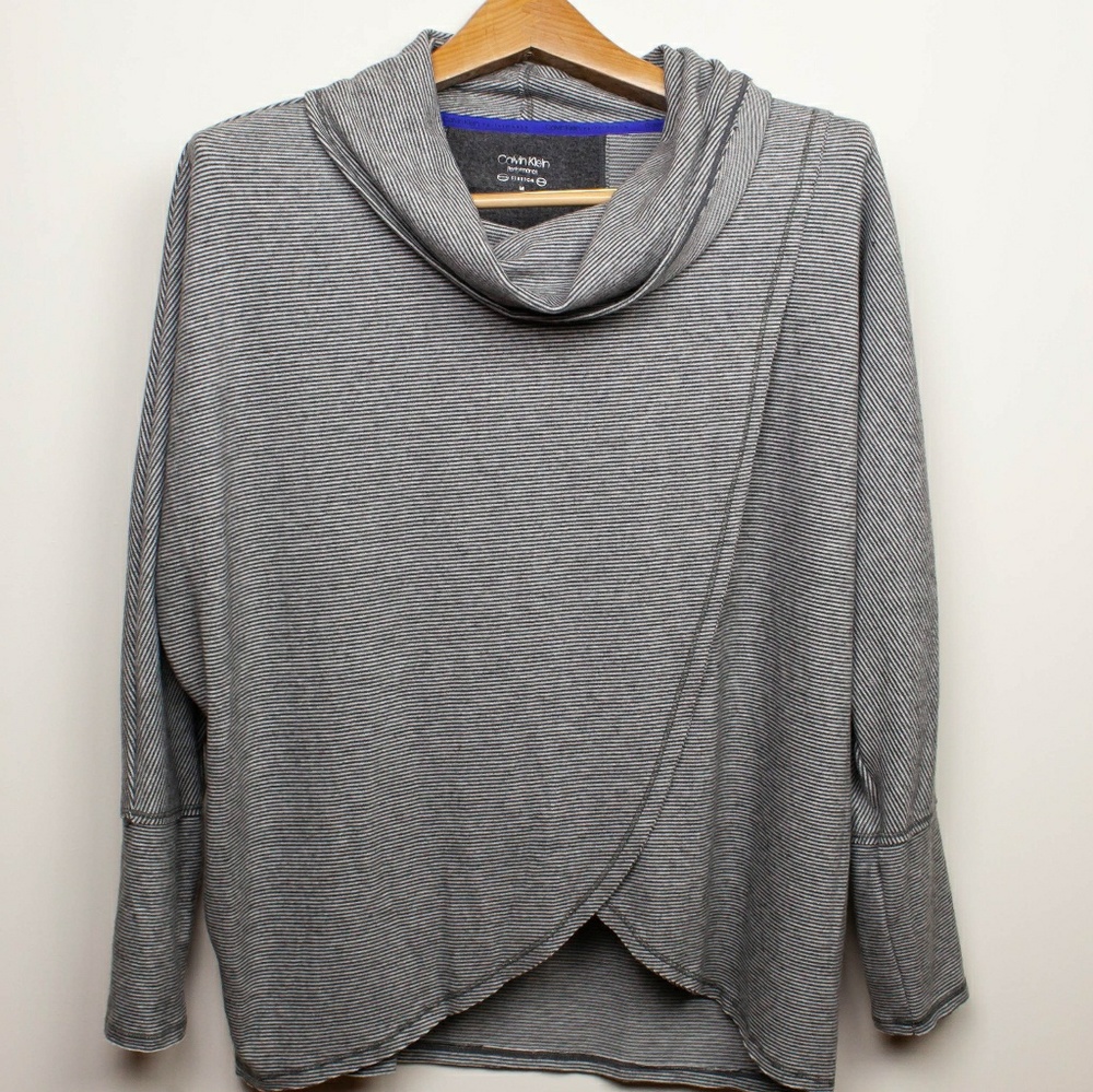 NWT Calvin Klein Performance Cowlneck Sweatshirt M